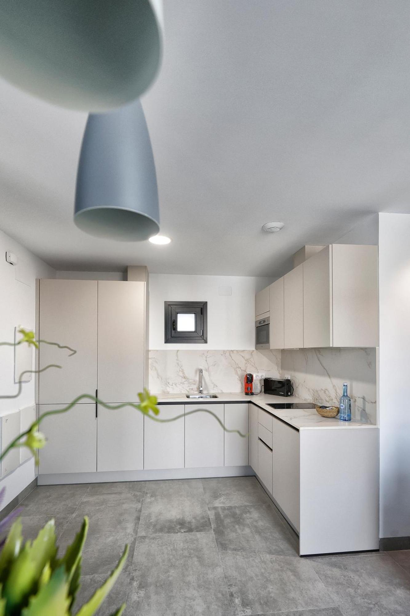 Riam Suites Apartamentos Los Palacios Y Villafranca Exteriör bild